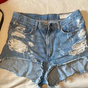 Rag and Bone size 32 distressed shorts